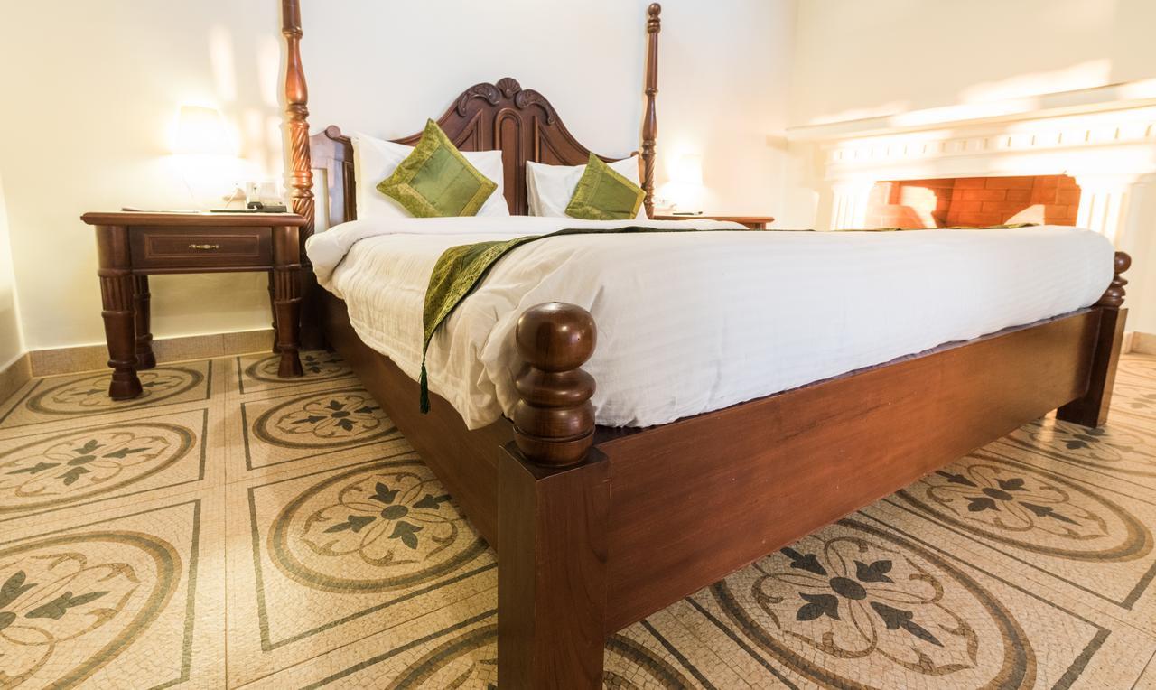 Treebo Trend Royal Mansion Hotel Mussoorie Ngoại thất bức ảnh