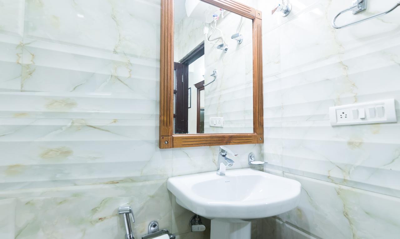 Treebo Trend Royal Mansion Hotel Mussoorie Ngoại thất bức ảnh